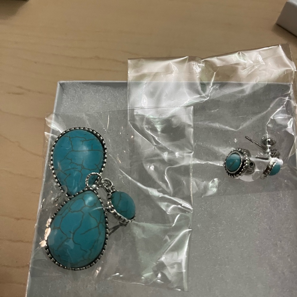 Turquoise bundle - Picture 3 of 6